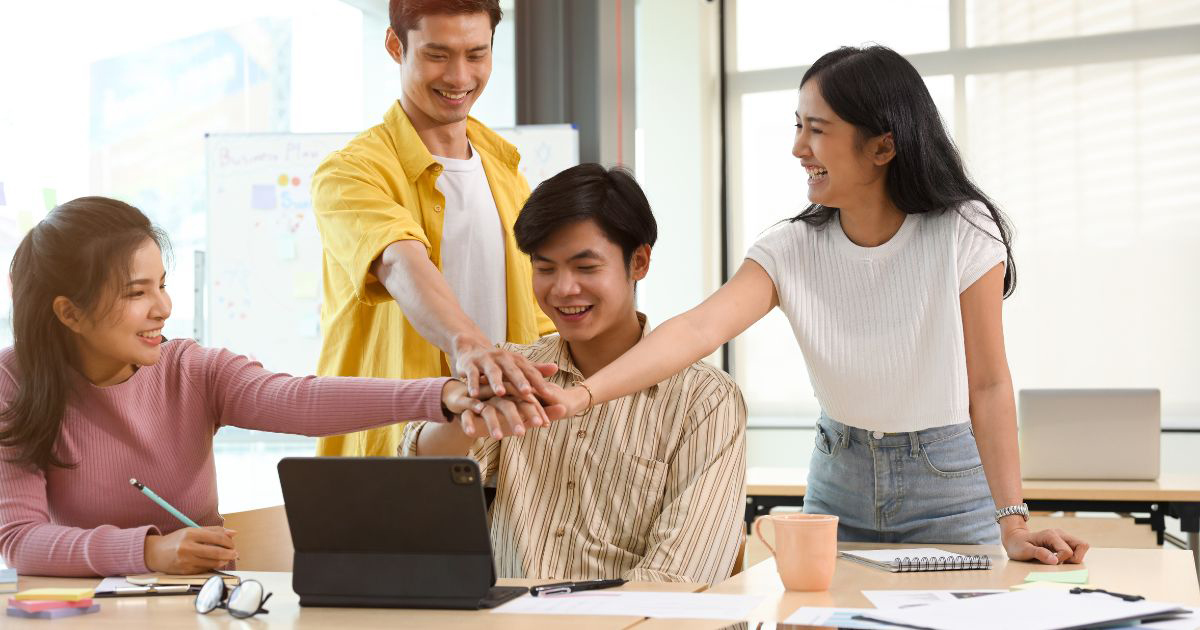 Làm việc nhóm hiệu quả là gì? Bí quyết và kỹ năng cần thiết để thành công